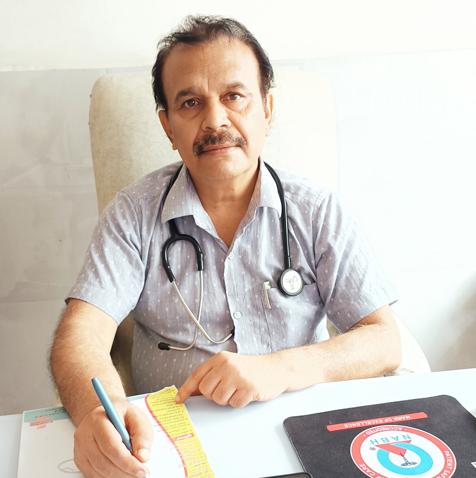 Dr.Jatindera